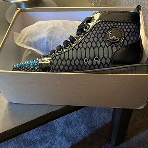 Men’s shoes with box and dust bags